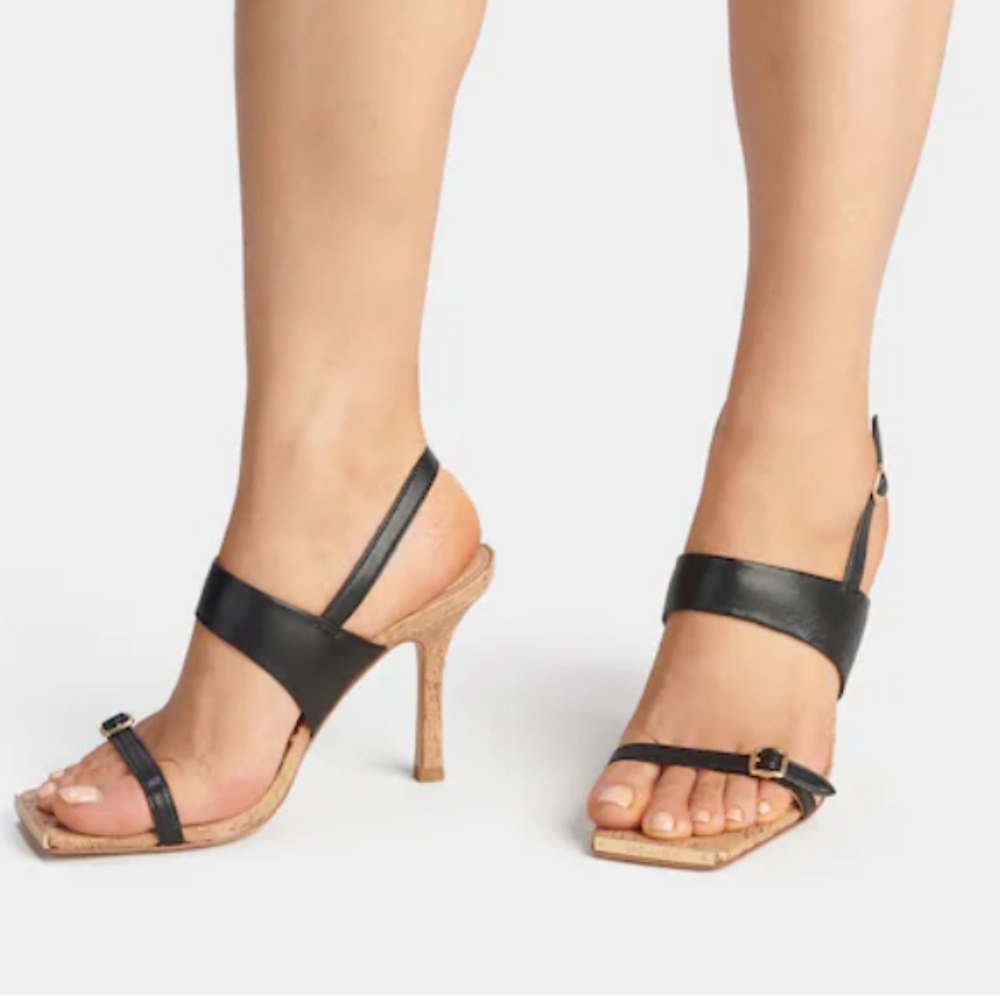 COACH KIT LEATHER SQUARE TOE STILETTO |SIZE 9.5 | BLACK / WOOD COLOR